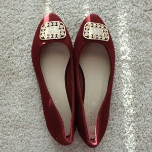 💥PROM💥Red Velvet Flat Pumps Golden Buckle!
